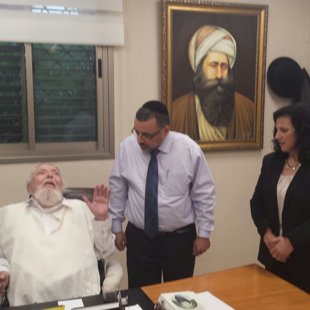 אצל הרב מויאל שליט"א בקריית גת עם ח"כ קורן נורית